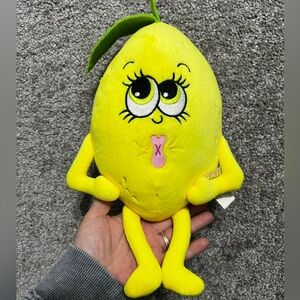 Whiffer Sniffers Toys | Ivana Pucker Up Lemon Scented Whiffer Sniffers Plush